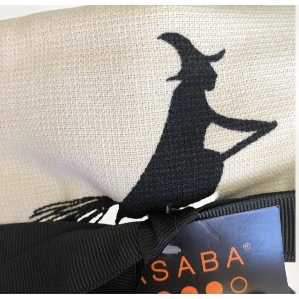 Casaba Halloween Witch Hand Towels Bath Set of 2 Witch Broom Beige Spooky Scary